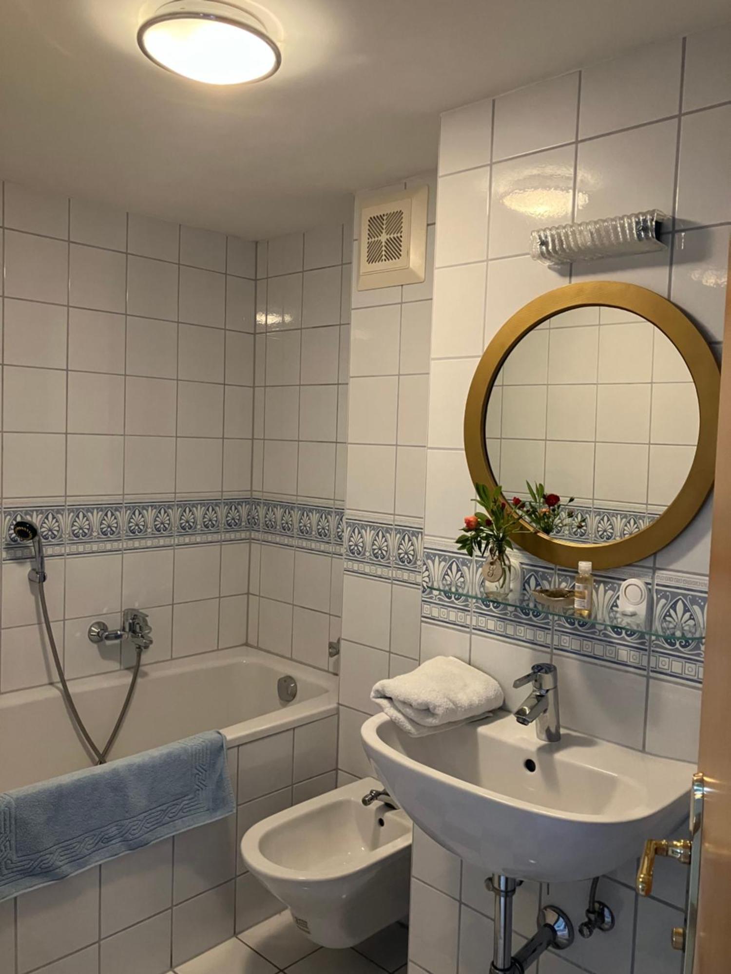 Louisenvilla Apartment *